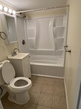 11 Madison Ave in Rochester, NH - Building Photo - Building Photo