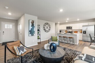 Brixin Townhomes at Cressmoor Estates in Hobart, IN - Building Photo - Building Photo