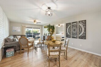 4354 N 82nd St, Unit 260 in Scottsdale, AZ - Foto de edificio - Building Photo