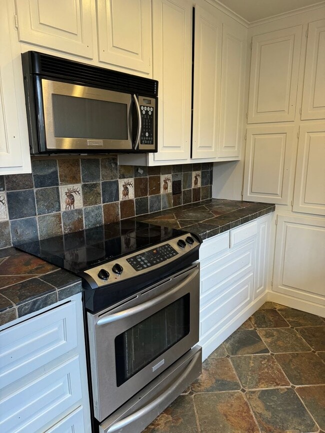 636-638-638 Town Oaks Cir in Kilgore, TX - Building Photo - Building Photo