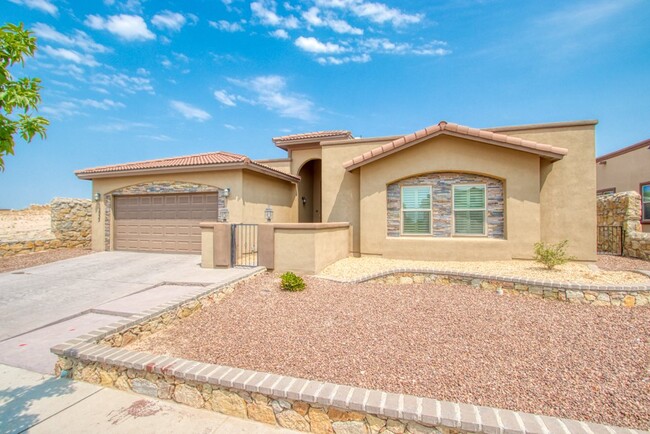 12053 Silver Crown in Horizon City, TX - Building Photo - Building Photo