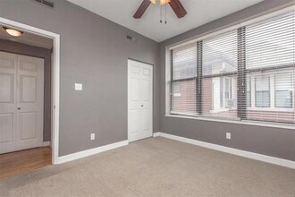 5671 Waterman Blvd, Unit 31 in St. Louis, MO - Building Photo - Building Photo