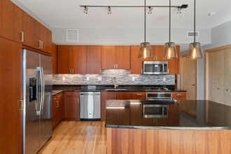 1120 S 2nd St in Minneapolis, MN - Foto de edificio - Building Photo