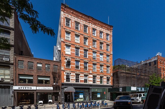 426-428 W Broadway in New York, NY - Building Photo - Building Photo