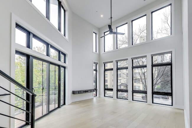 5101 Connecticut Ave NW in Washington, DC - Building Photo - Building Photo