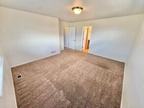 7374 Andover St in Wellington, CO - Building Photo - Building Photo