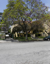 249 S Manhattan Pl in Los Angeles, CA - Building Photo - Building Photo