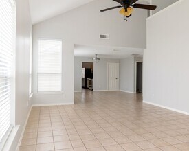 29322 Fox River Dr in Spring, TX - Building Photo - Building Photo