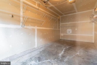 21927 Windy Oaks Square in Broadlands, VA - Building Photo - Building Photo