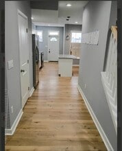 2525 E Biddle St in Baltimore, MD - Foto de edificio - Building Photo