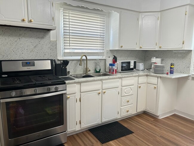 property at 166 Scottsville Rd