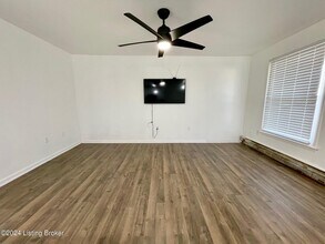 4501 S 6th St in Louisville, KY - Building Photo - Building Photo