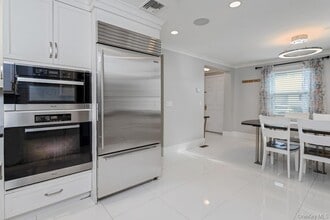 155 White Rd in Scarsdale, NY - Building Photo - Building Photo