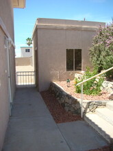 3717 Hollister Dr in Lake Havasu City, AZ - Building Photo - Building Photo