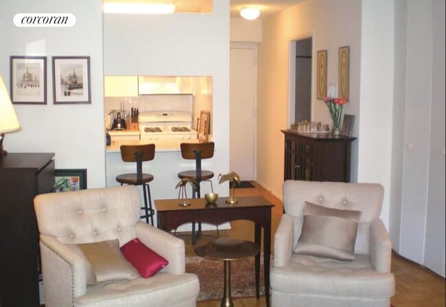 property at 250 E 40th St