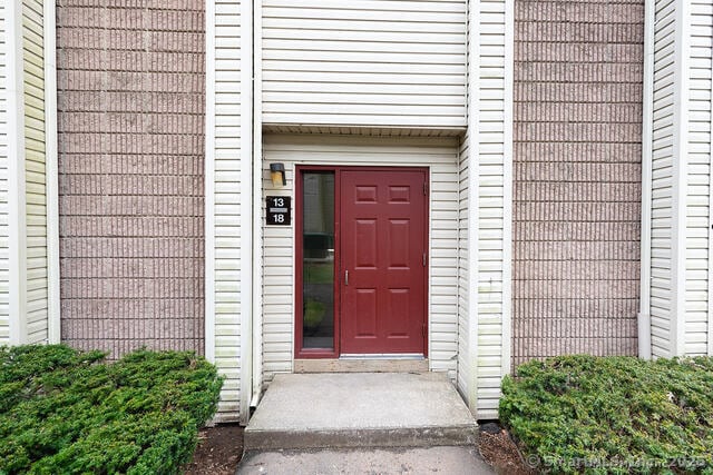 254 Burgundy Hill Ln in Middletown, CT - Building Photo - Building Photo