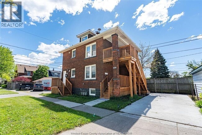 property at 1247 Richmond St
