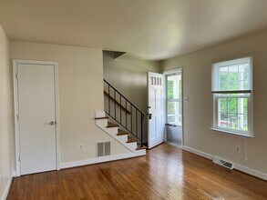 2512 Plateau Rd in Charlottesville, VA - Building Photo - Building Photo