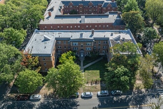 850 Elm St in New Haven, CT - Building Photo - Building Photo