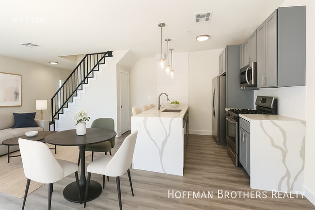 6941 Hazeltine Ave in Los Angeles, CA - Building Photo - Building Photo