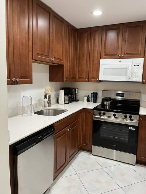 property at 457 Flanders Dr