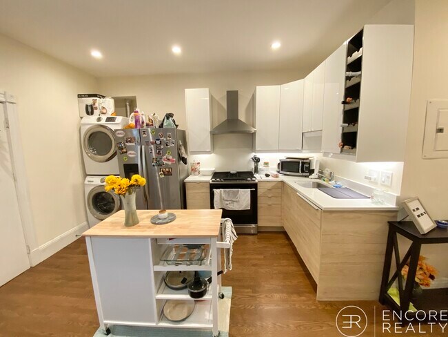 property at 106 Buttonwood St