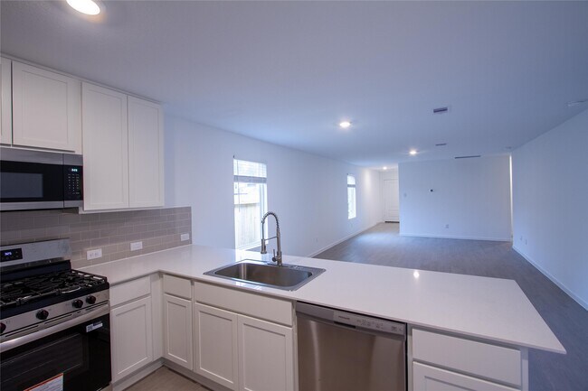 1551 Sunset Ridge Dr