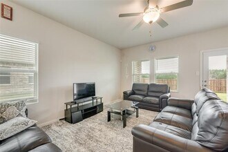 808 Seagram Trl in McKinney, TX - Building Photo - Building Photo