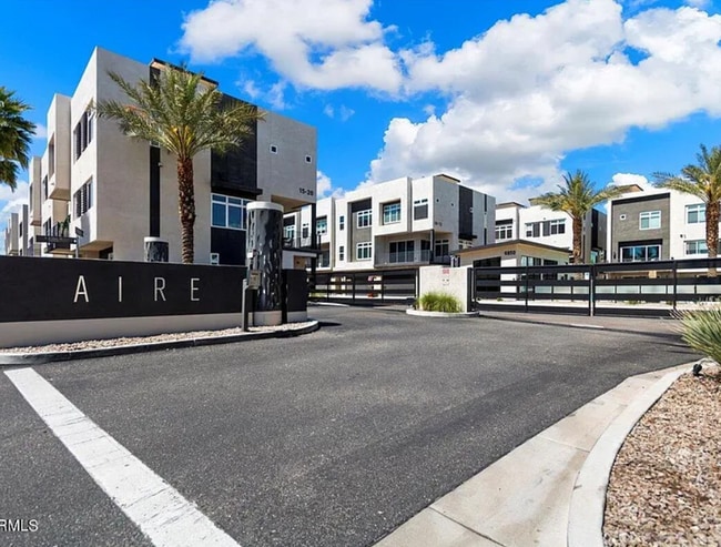 6850 E McDowell Rd in Scottsdale, AZ - Building Photo - Building Photo