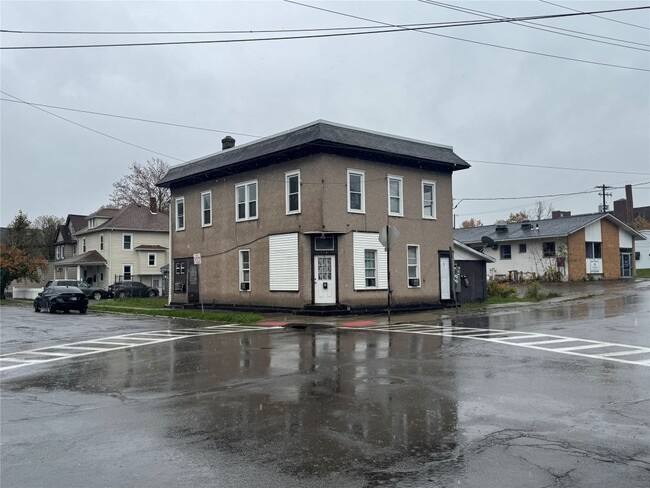 property at 28 Emma St