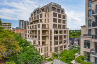 One Twenty Eight Hazelton in Toronto, ON - Building Photo - Building Photo