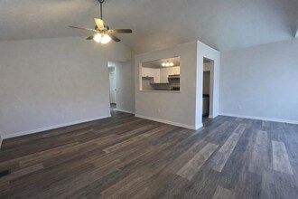 1310 S 26th St in Louisville, KY - Building Photo - Building Photo