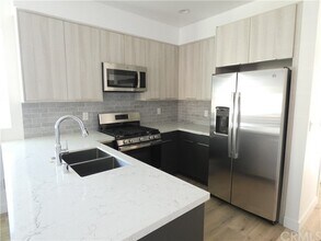 5522 Barton Ave in Los Angeles, CA - Building Photo - Building Photo