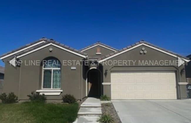 property at 3637 N Ranch St