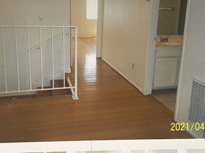 38710 10th St E in Palmdale, CA - Building Photo - Building Photo