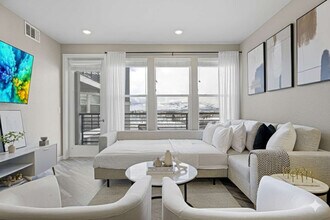 375 Harbour Cove Dr, Unit FL4-ID1228253P in Sparks, NV - Building Photo - Building Photo