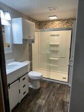 307 N Mary St in Parkston, SD - Foto de edificio - Building Photo