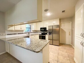 610 Creek Dr in New Braunfels, TX - Building Photo - Building Photo