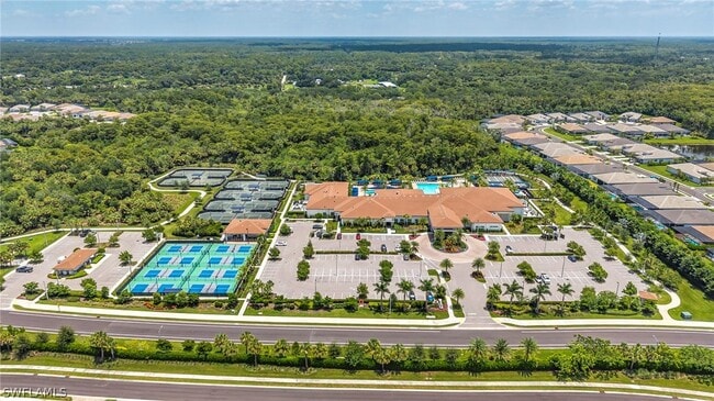 12445 Dahlia Ct in Naples, FL - Building Photo - Building Photo