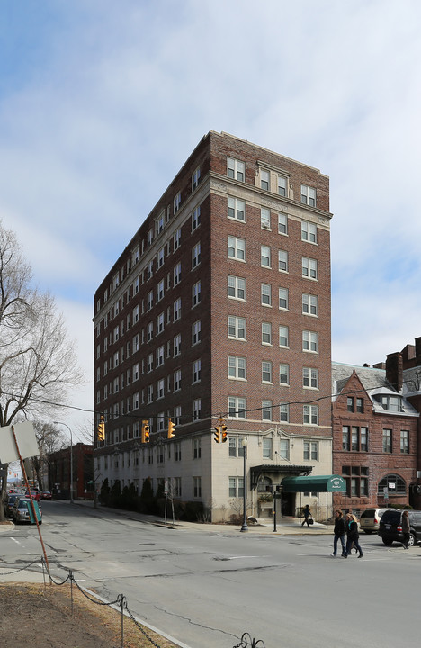 399 Henry Johnson Blvd in Albany, NY - Foto de edificio