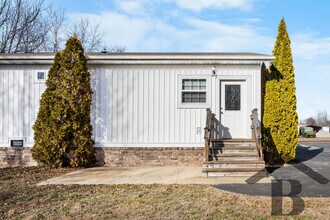 1543 S Tuscany Ct in Ozark, MO - Building Photo - Building Photo