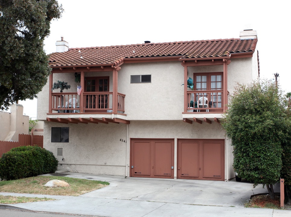 4541 Felton St in San Diego, CA - Building Photo