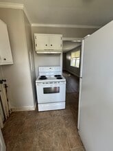 3323 Oakwood Blvd in Sheffield, AL - Building Photo - Building Photo