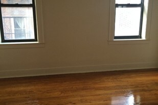 200 S Franklin St Apartments