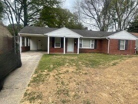 4584 E Dearing Rd in Memphis, TN - Building Photo