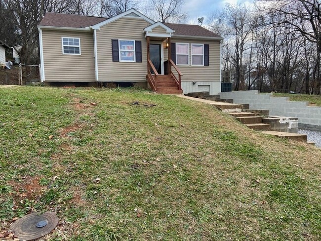 property at 2423 Larkwood Ln