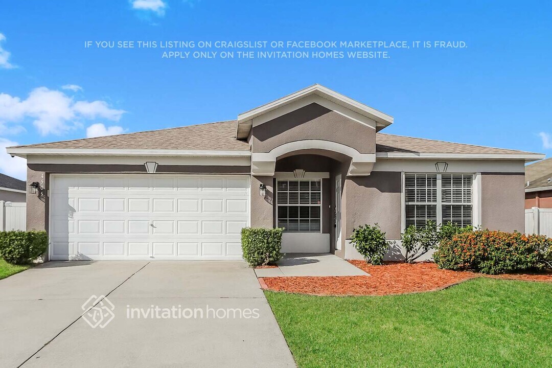 4505 Tina Ln in Plant City, FL - Building Photo