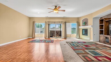 64243 Eagle Mountain Ave in Desert Hot Springs, CA - Building Photo - Building Photo