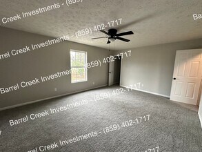 121 B Highland Ct in Danville, KY - Building Photo - Building Photo