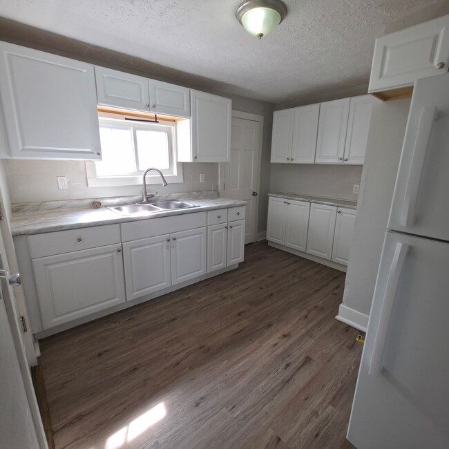 3221 Trowbridge Ave in Cleveland, OH - Building Photo - Building Photo